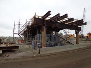 Home Steigerkeuring werkvoorbereiding: inspectie van steiger op stabiliteit, verankering en platformconstructie